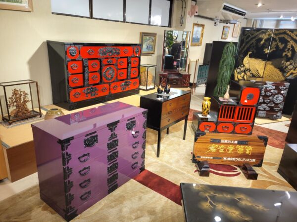 第二弾　現品１００本以上！売り尽くし　本日より３月１日まで